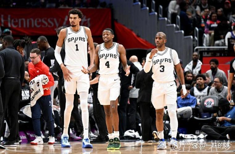 魔术客场击败马刺 令对手遭遇五连败 魔术客场击败马刺 令对手遭遇五连败